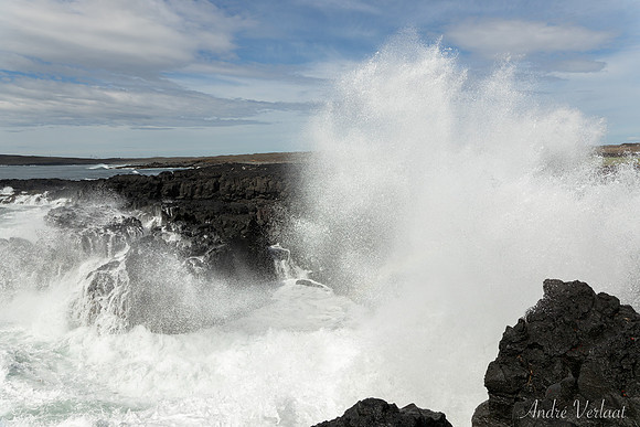 Brimketill Lava Rock Pool - Reykjanes